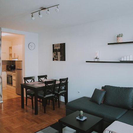 Apartment Nika, Arena Zagreb Luaran gambar