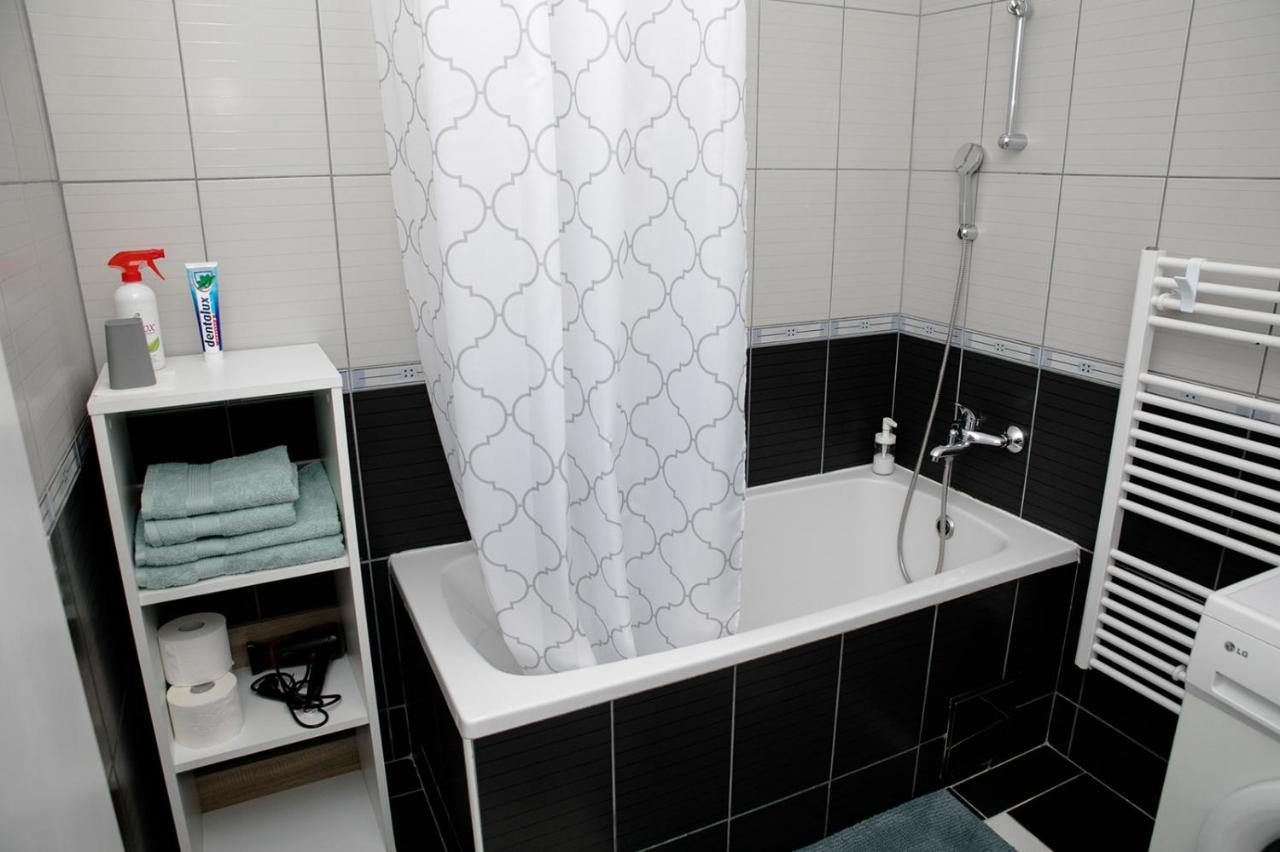 Apartment Nika, Arena Zagreb Luaran gambar
