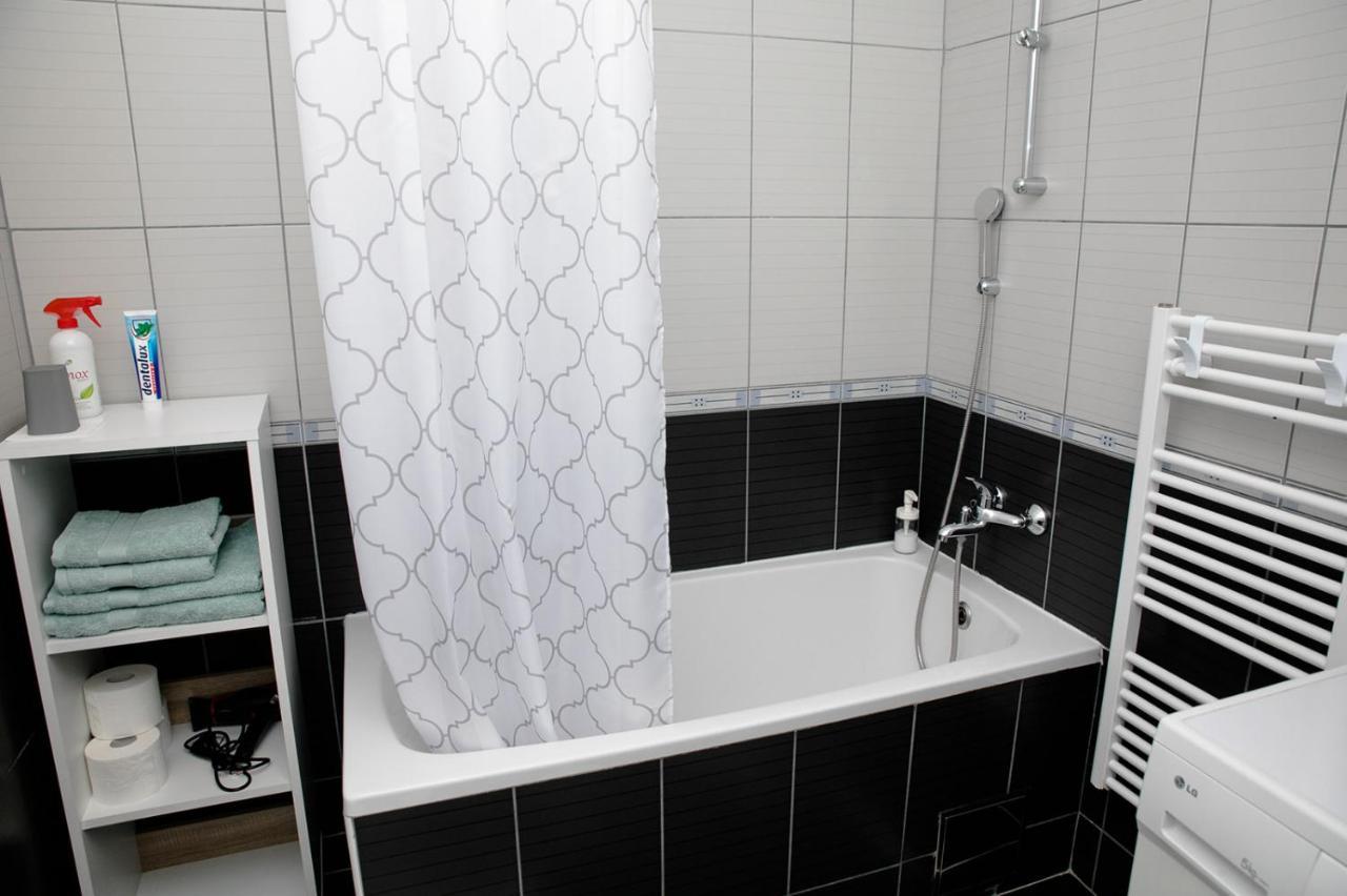 Apartment Nika, Arena Zagreb Luaran gambar
